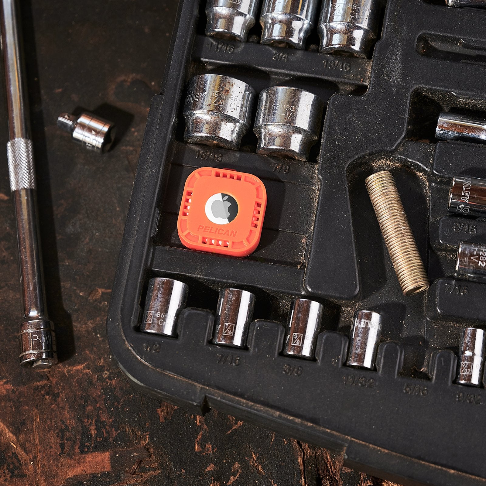 pelican airtag case